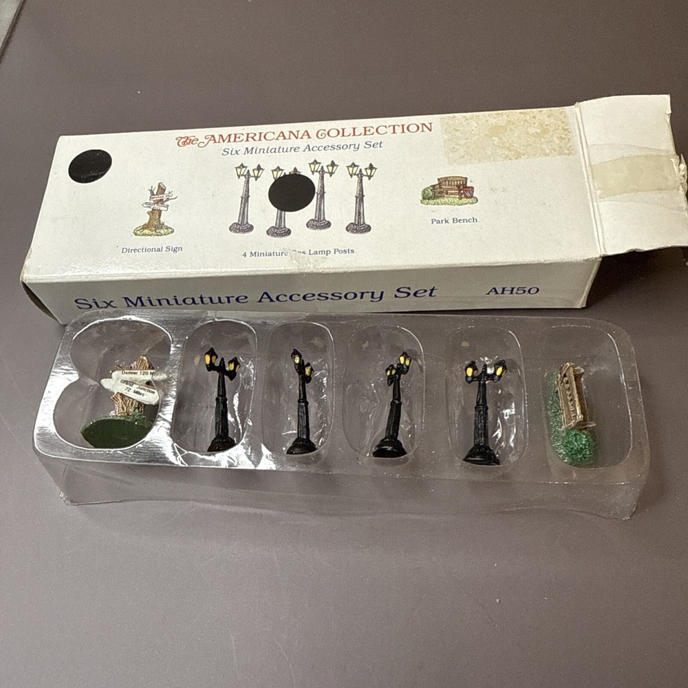 Liberty Falls 6 Miniature Accessory The Americana Collection AH50 Gas Lamp Parks